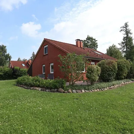Urlauberdorf 52b *